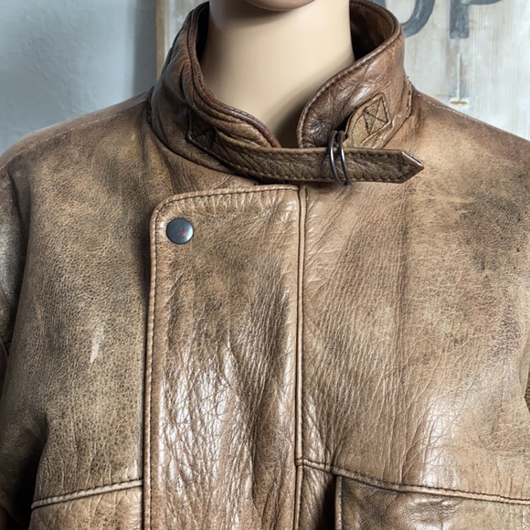 Gorgeous Men’s Vintage Berman’s Leather Jacket - Picture 4 of 9